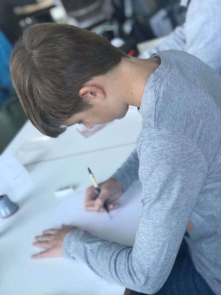 613750d7 4d18 4b5c 8916 1e9d4a935991