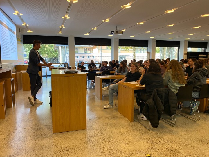 57891d64 ab48 404a 9f12 7fcc677898e4 1