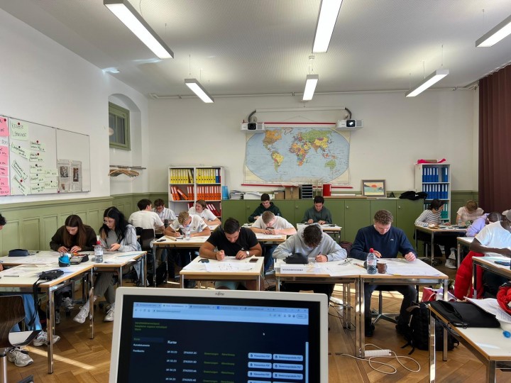 f0bfa875 f631 4587 88f3 67b9f05ff80d