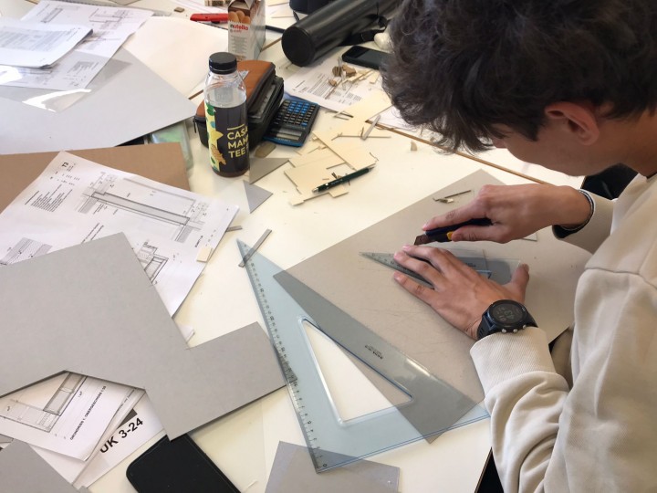 PHOTO 2024 10 09 18 22 14