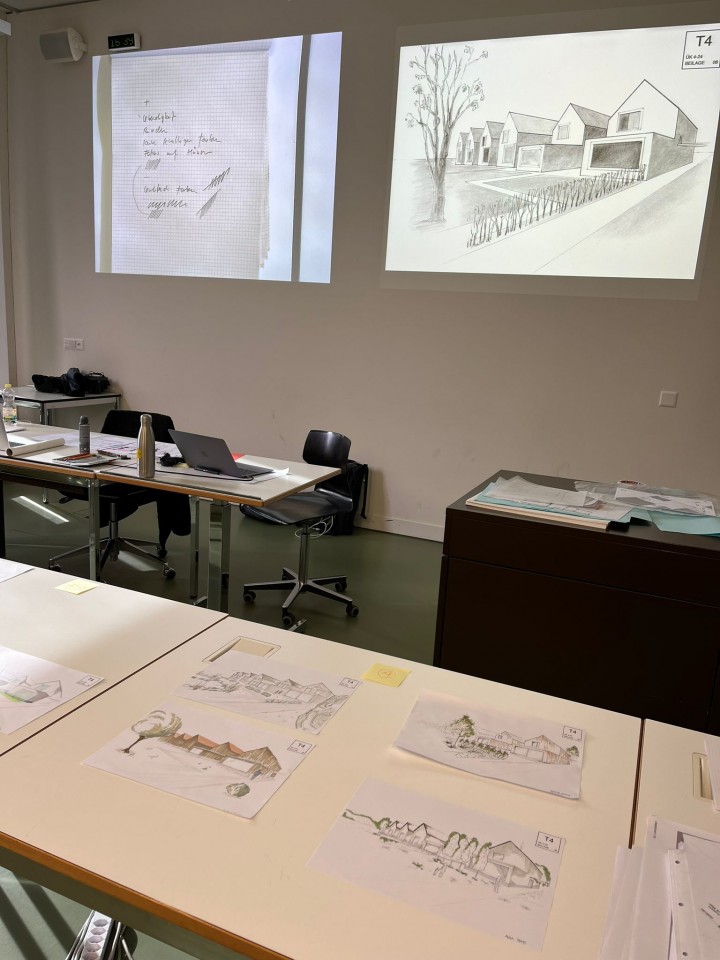 PHOTO 2024 10 09 15 42 02