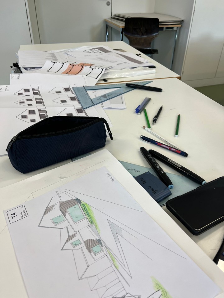 PHOTO 2024 10 09 15 42 08