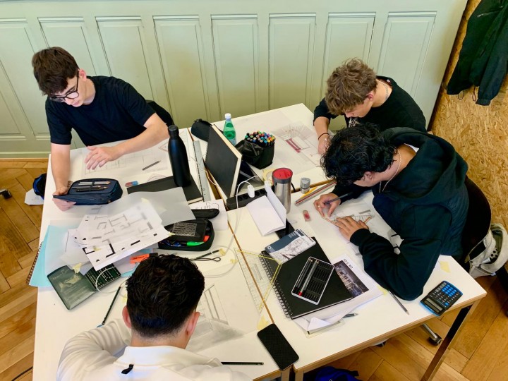 PHOTO 2025 10 07 16 06 28 2