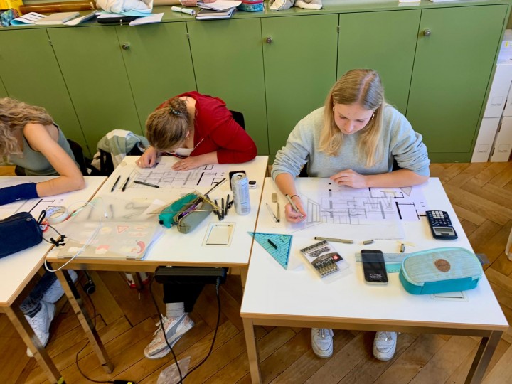 PHOTO 2025 10 07 16 06 28