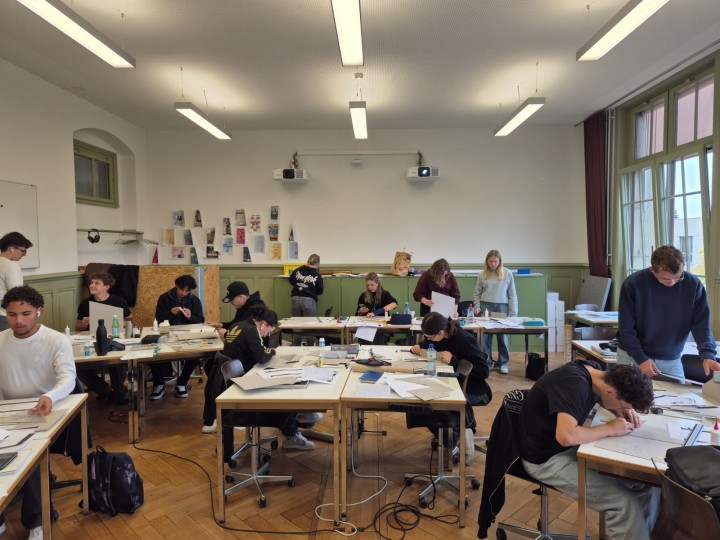 PHOTO 2025 10 08 14 13 23