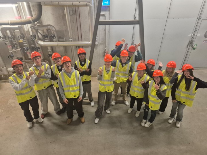 PHOTO 2025 10 09 16 33 13