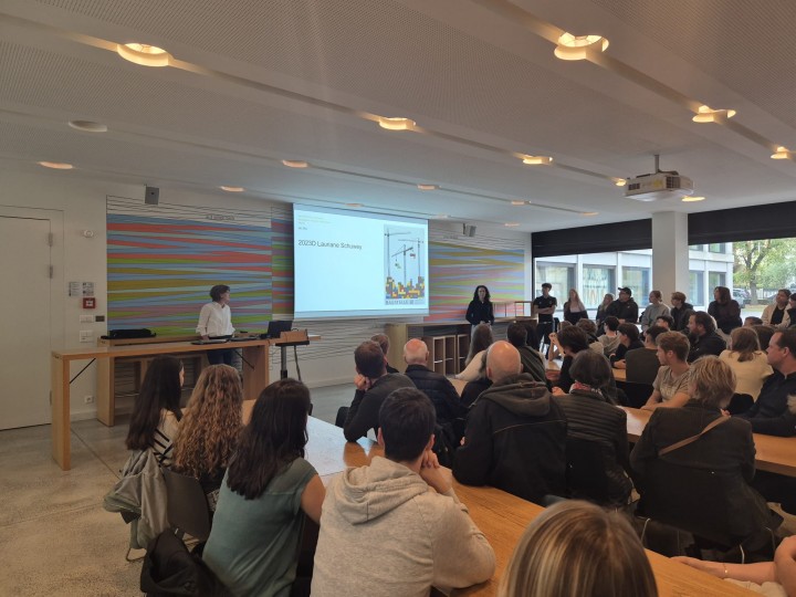 PHOTO 2025 10 09 19 04 09 3