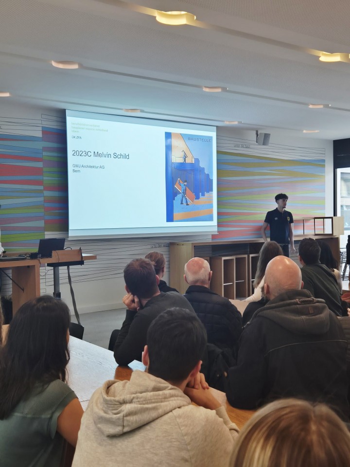 PHOTO 2025 10 09 19 04 10 3