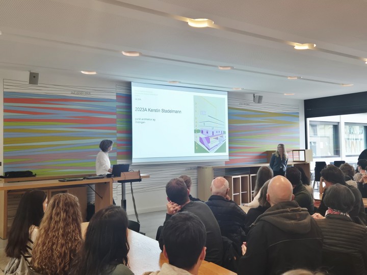 PHOTO 2025 10 09 19 04 11