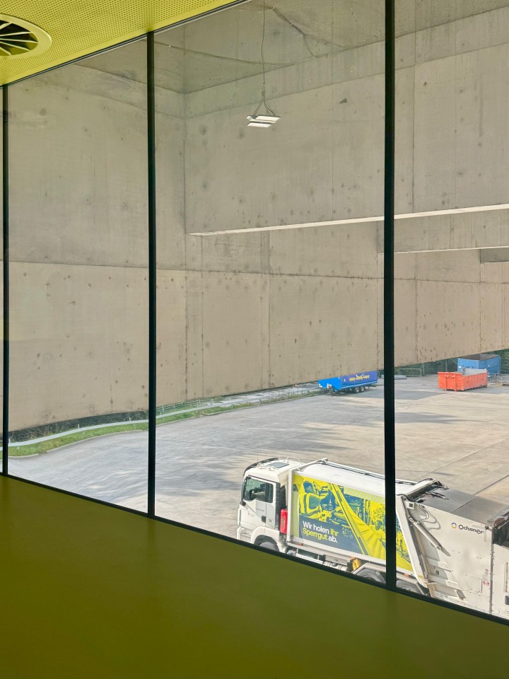 PHOTO 2025 10 11 10 56 09 2