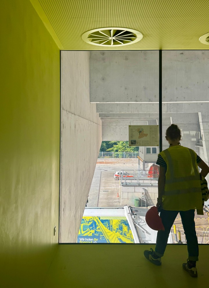 PHOTO 2025 10 11 10 56 09